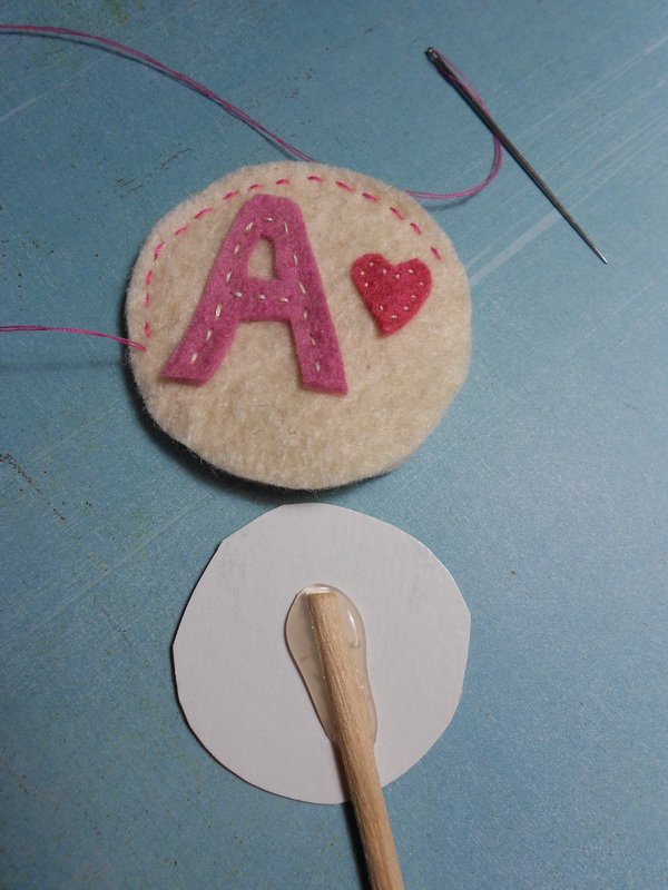 3. Varrás, ragasztás